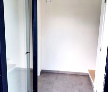 Huis te huur in Tollembeek voor € 1.300 met 3 slaapkamers - Photo 3