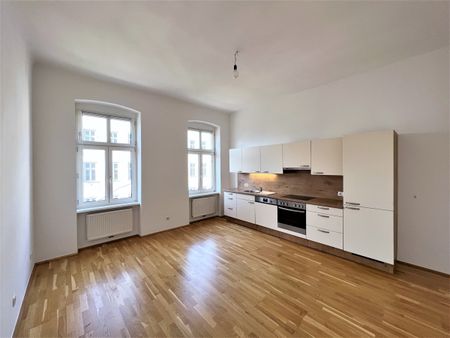 Charmante Altbauwohnung in zentraler Lage - Photo 4