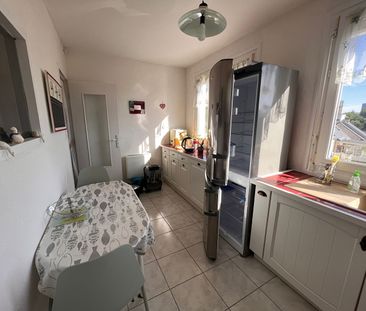 Location Appartement 3 pièces 48m² - Photo 5