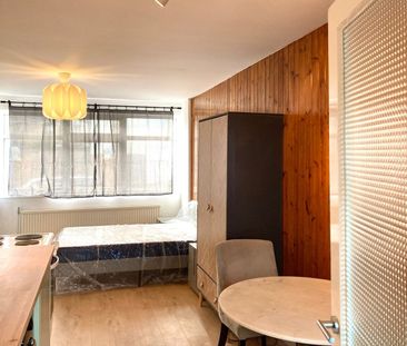 Studio Flat, Benson Avenue, E6 - Photo 6