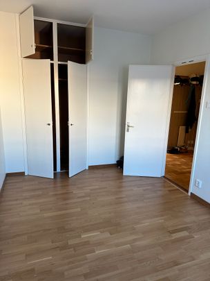 Lundbladsvägen, Eskilstuna - Photo 1