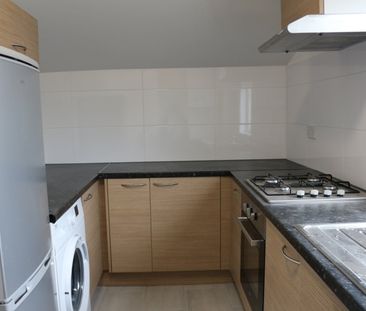 4 Bed Flat, Gilbey Road, SW17 - Photo 5