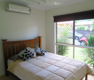 IMMACULATE HOME IN QUIET CLOSE - Photo 5