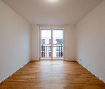 Magnifiques appartements de 2,5 pièces à louer au 3ème étage ! - Photo 1
