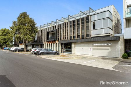 G01/133 Railway Place, Williamstown, VIC 3016 - Photo 5