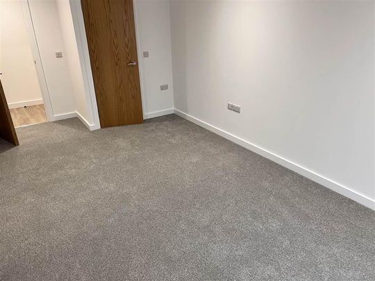 14b High Street, Newtownards, BT23 7HY - Photo 1