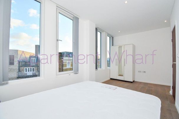 1 bedroom in a flat share to rent - Photo 1