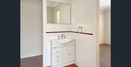 *APPLICATION APPROVED* Charming Family Home in Prime Dubbo Location - Photo 5