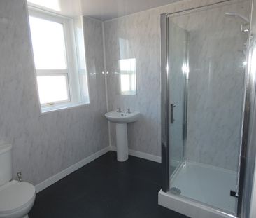 Osbourne Road Flat 5 - Photo 3
