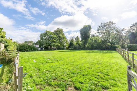 3 bedroom House To Let - Photo 3