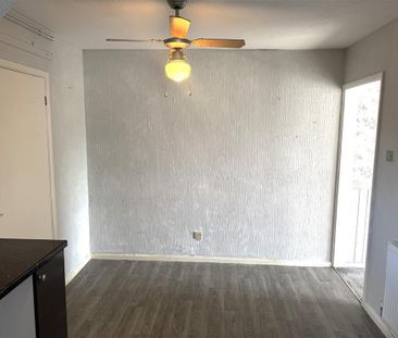 Coldhorn Crescent - Photo 3