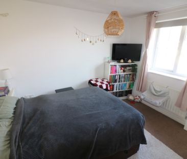 Meden Avenue, Brough, East Yorkshire - Photo 4