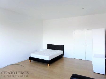 Studio to rent - Photo 2