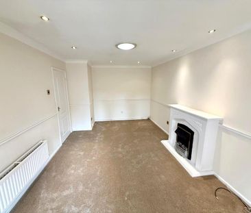 2 bedroom bungalow to rent - Photo 1