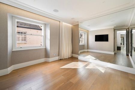 4 bedroom flat to rent - Photo 3