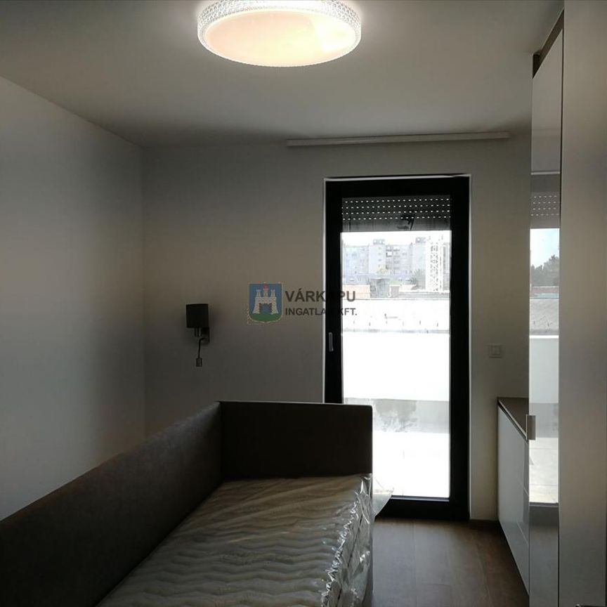 Kiadó új építésű lakás - Székesfehérvár - Photo 1
