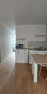 Location Appartement 1 pièce 26m² - Photo 3