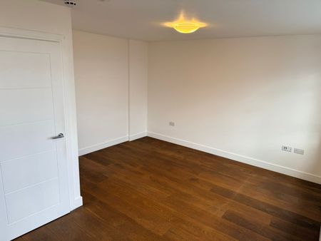 Studio Flat, Ballards Lane, N3 - Photo 4