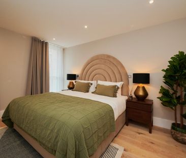 3 bedroom flat to rent - Photo 2