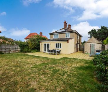 4 bedroom detached house to rent - Photo 1