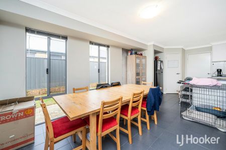 Home Is Where The Heart Is And Your Heart Is At 15 Prendergast Turn, Baldivis! - Photo 4