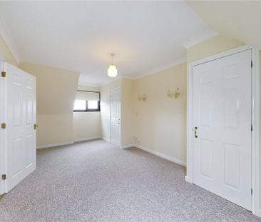 2 bedroom semi-detached house to rent - Photo 5