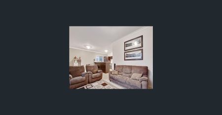 Modern Low Maintenance Home - Photo 2