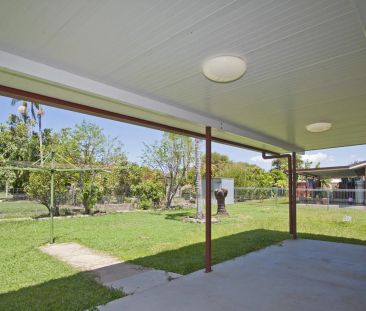 Don't judge a book by the cover! - Photo 4