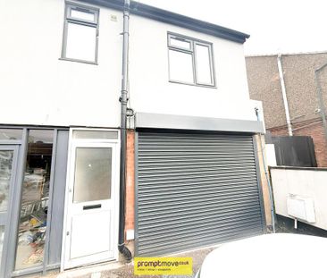 Semi detached house to rent - Photo 2