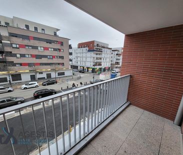 Location Appartement 3 pièces 54m² CLICHY SOUS BOIS 93390 - Photo 3