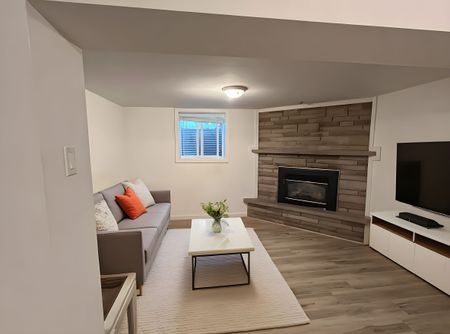 For Lease - 105 Mill Street Unit# Lower, Shelburne, Ontario - Photo 4