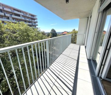 Wunderbare 2-Zimmer Wohnung in ruhiger Lage mit Blick über die Skyl... - Photo 2