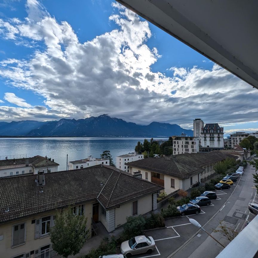 Magnifique appartement entièrement refait de 3.5 pièces avec vue - Photo 1