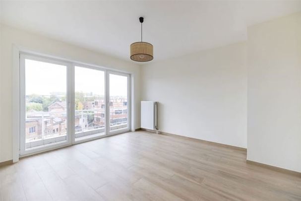 Appartement te huur - Foto 1