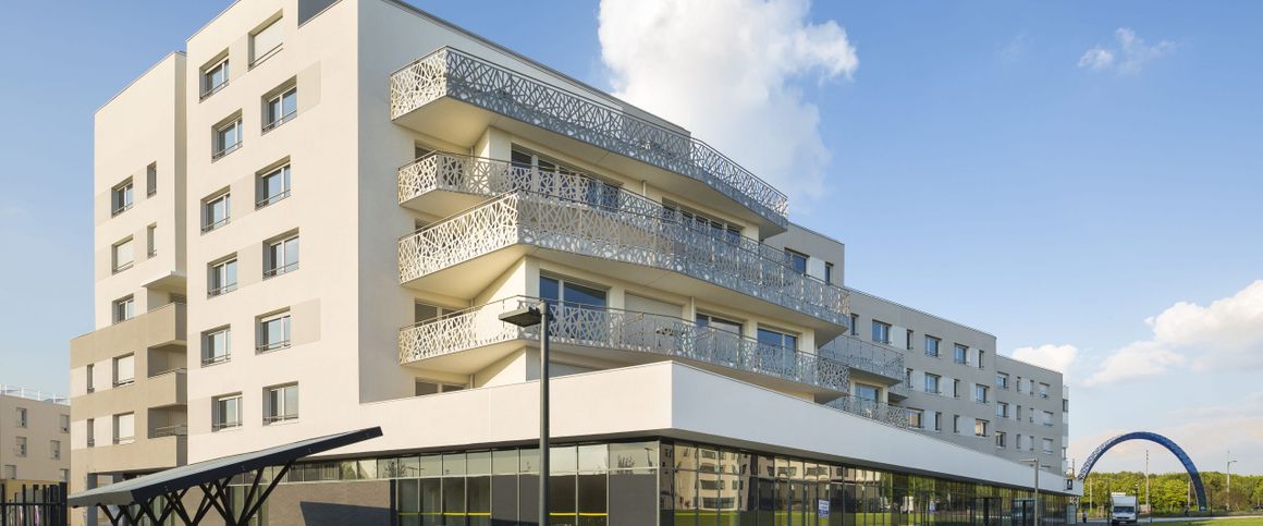 Résidence Daniel Morelon pour étudiants et chercheurs à Montigny-le-Bretonneux - Photo 1