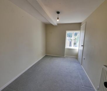 3 bedroom detached house to rent - Photo 5