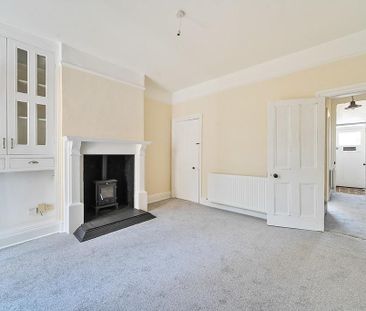 3 bedroom terraced house to rent - Photo 6