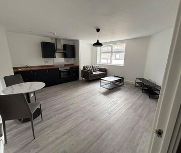 1 bedroom apartment to rent - Photo 2