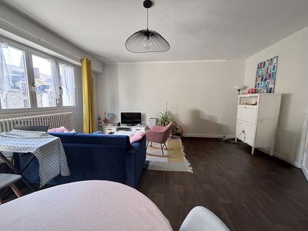 Location Appartement 4 pièces 92m² - Photo 2