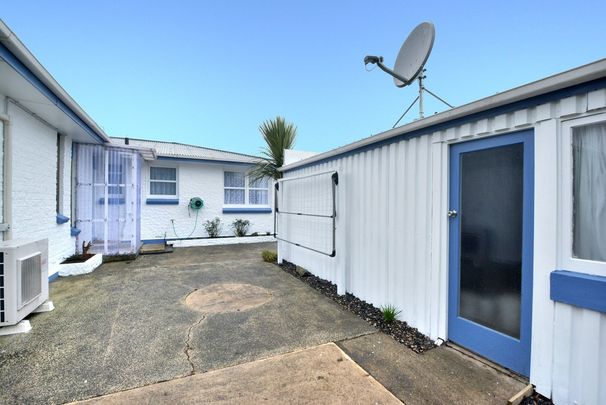 Family Home - Photo 1