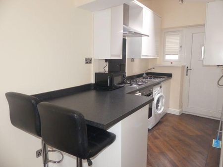 1 bedroom terraced house to rent - Photo 4