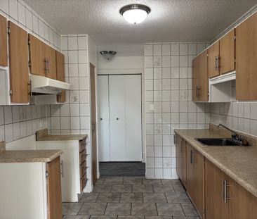 Beau grand 5 1/2, Lévis Rez de chaussé, Libre - Photo 2
