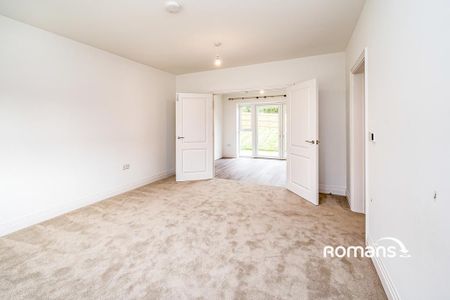 4 bedroom detached house to rent - Photo 5