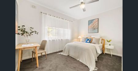 Refurbished Family Home - Glorious Location - With Solar Panels - Photo 5