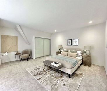 A contemporary penthouse apartment with premium specifications situ... - Photo 3