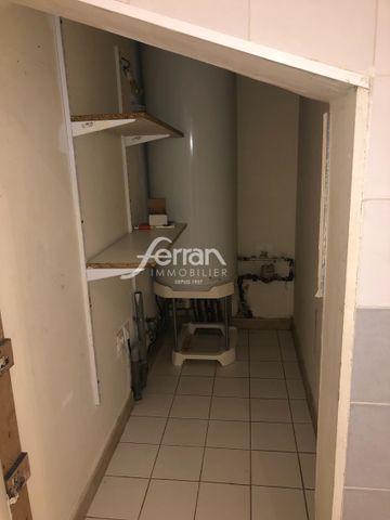 Location Appartement 3 pièces 56m² LES ARCS 83460 - Photo 4