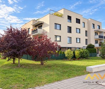 Pronájem bytu 1+kk 32 m2 - Fotografie 4