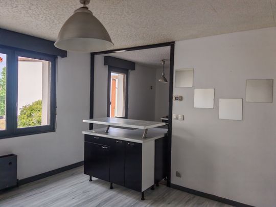 Location Appartement 2 pièces 43m² MARMANDE 47200 - Photo 1