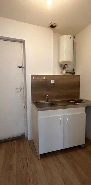 Location Appartement 1 pièce 22m² MONTAUBAN 82000 - Photo 1