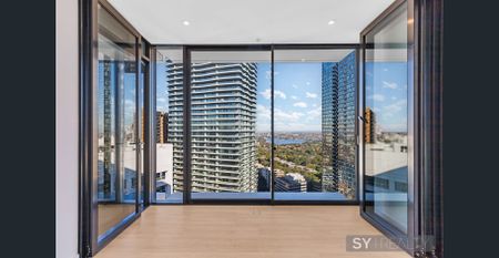 Luxury 1-Bedroom Apartment with Stunning Water Views + Parking - Photo 5